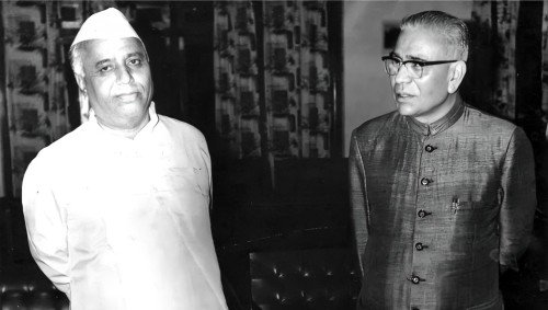 नींव रखना और निर्माण करना: महाराष्ट्र के शिल्पकारकी अनमोल बैठक